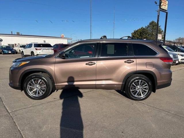 used 2017 Toyota Highlander car, priced at $20,995