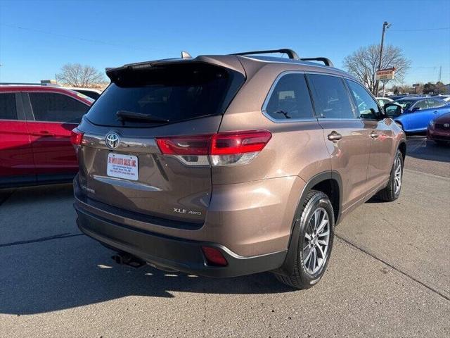 used 2017 Toyota Highlander car, priced at $20,995