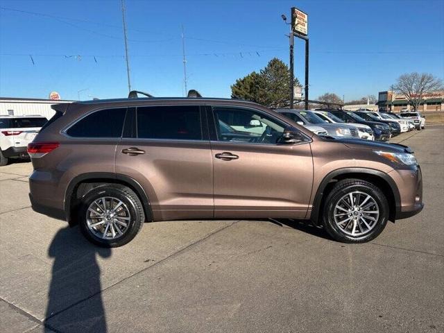 used 2017 Toyota Highlander car, priced at $20,995