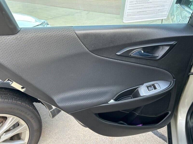 used 2016 Chevrolet Malibu car, priced at $9,900