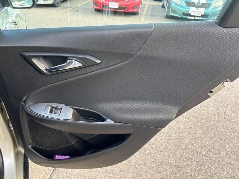 used 2016 Chevrolet Malibu car, priced at $9,900