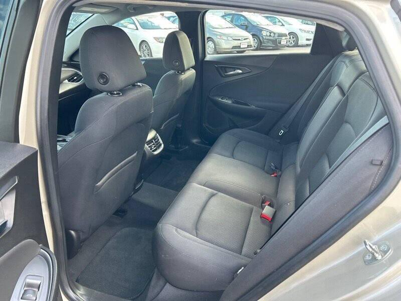 used 2016 Chevrolet Malibu car, priced at $9,900