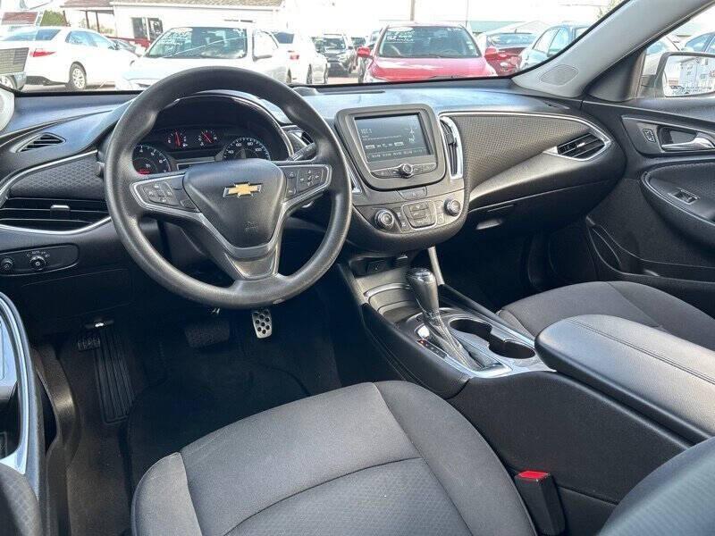 used 2016 Chevrolet Malibu car, priced at $9,900
