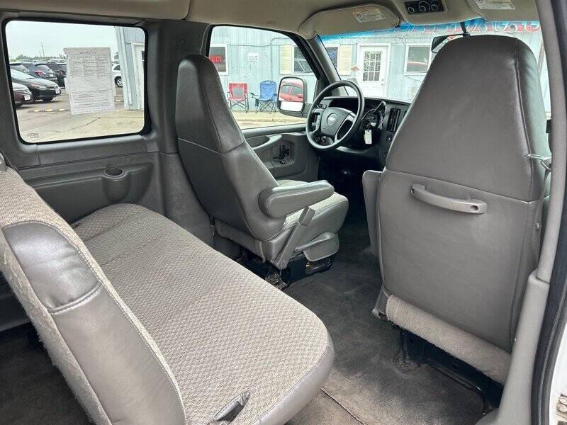 used 2008 Chevrolet Express 3500 car, priced at $15,995