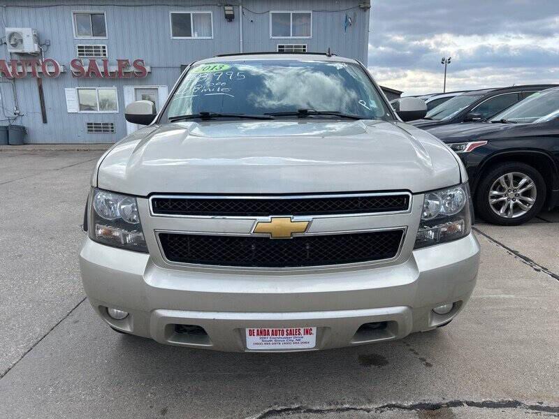 used 2013 Chevrolet Suburban car, priced at $8,995