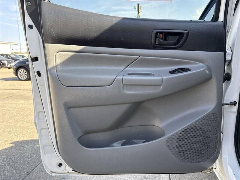 used 2014 Toyota Tacoma car, priced at $17,900