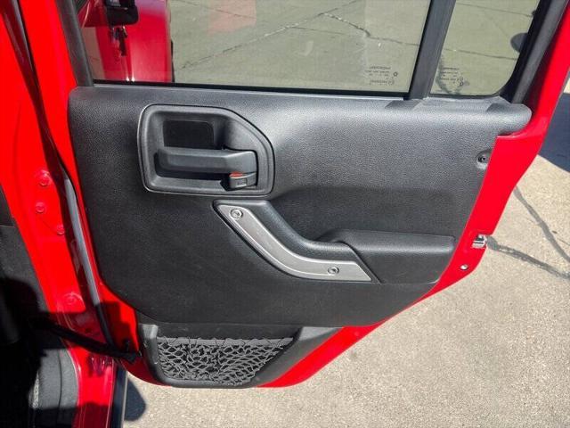 used 2014 Jeep Wrangler Unlimited car, priced at $17,500