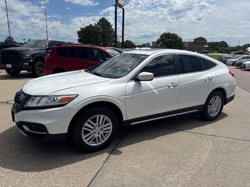 used 2013 Honda Crosstour car, priced at $10,995