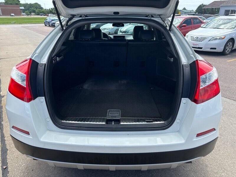 used 2013 Honda Crosstour car, priced at $10,995