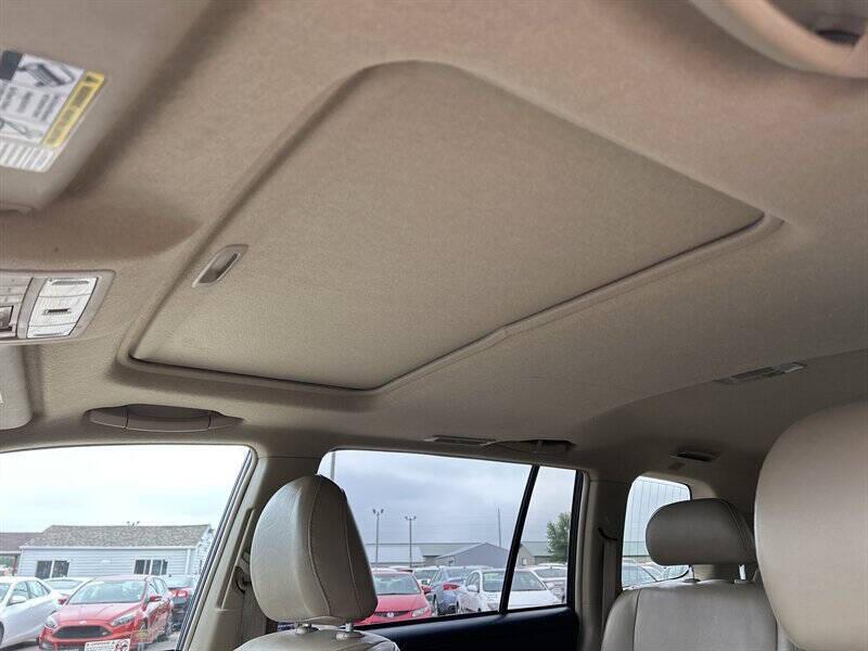 used 2011 Toyota Highlander car, priced at $10,995