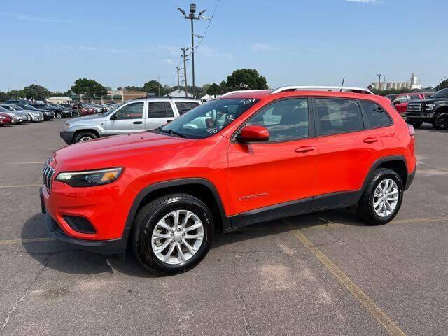 used 2021 Jeep Cherokee car, priced at $12,995