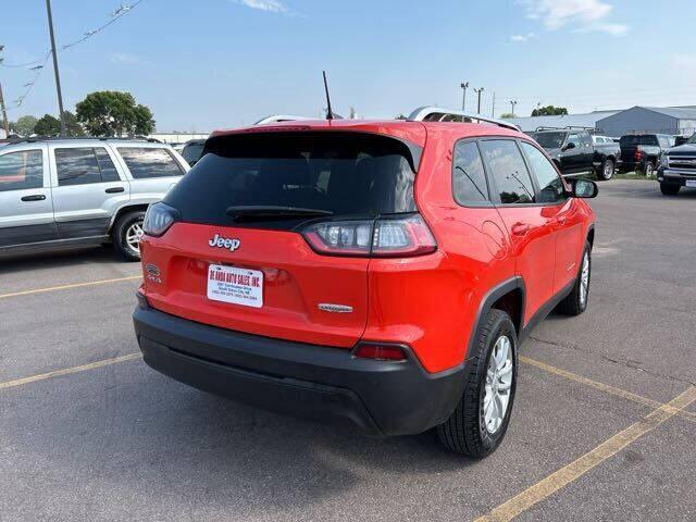 used 2021 Jeep Cherokee car, priced at $12,995