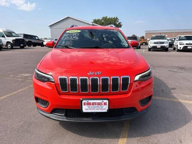 used 2021 Jeep Cherokee car, priced at $12,995