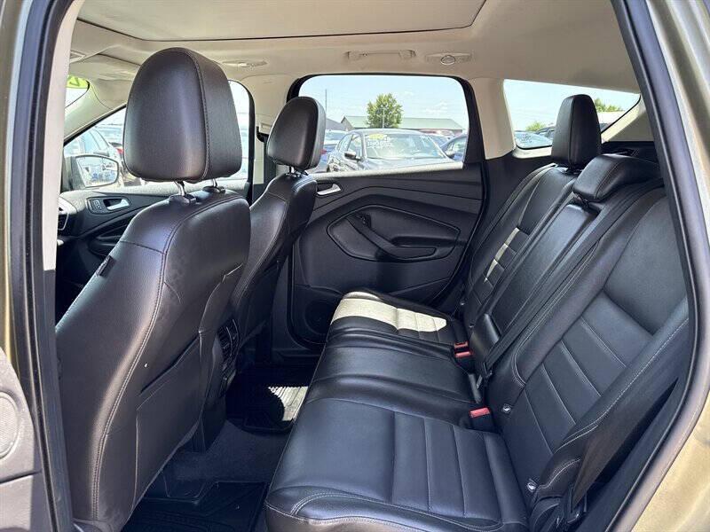 used 2013 Ford Escape car, priced at $6,500