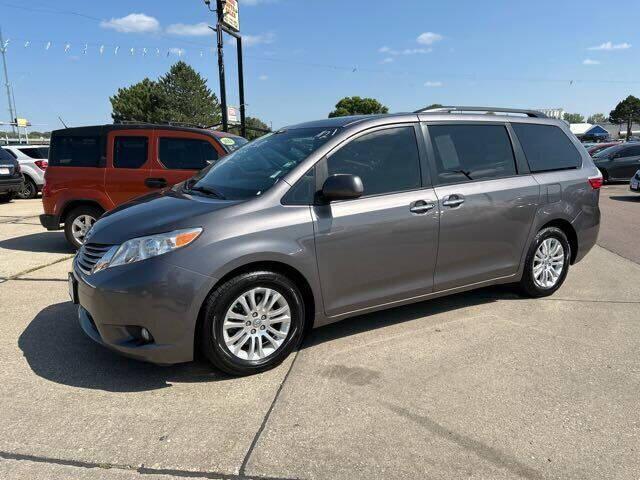 used 2017 Toyota Sienna car, priced at $17,500