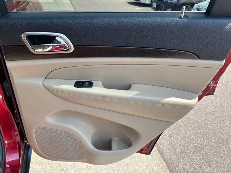 used 2014 Jeep Grand Cherokee car, priced at $10,995