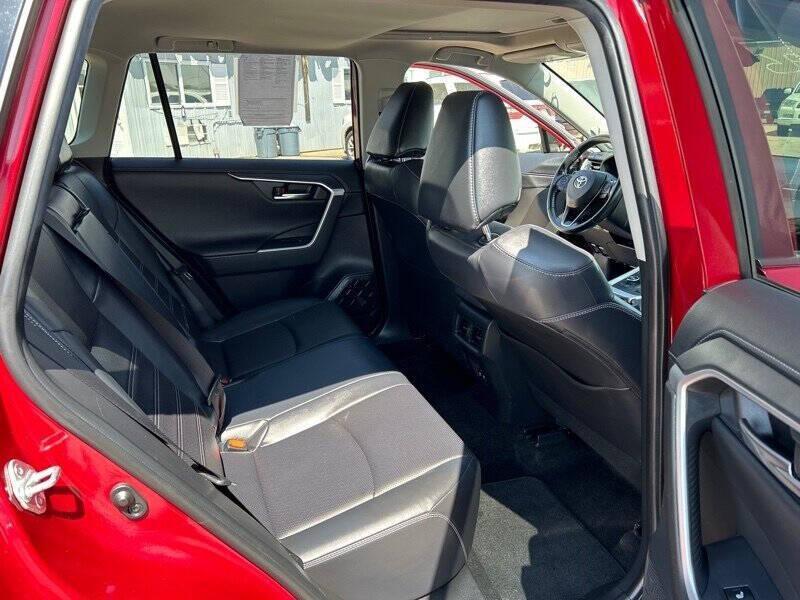 used 2020 Toyota RAV4 car, priced at $24,500