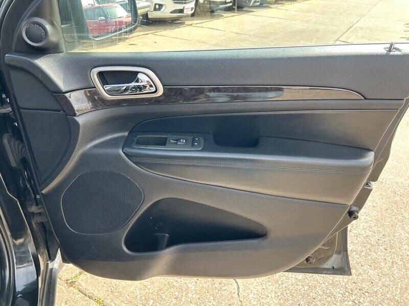 used 2013 Jeep Grand Cherokee car, priced at $11,995