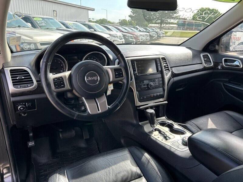 used 2013 Jeep Grand Cherokee car, priced at $11,995