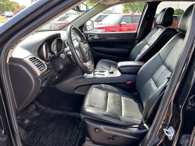used 2013 Jeep Grand Cherokee car, priced at $11,995