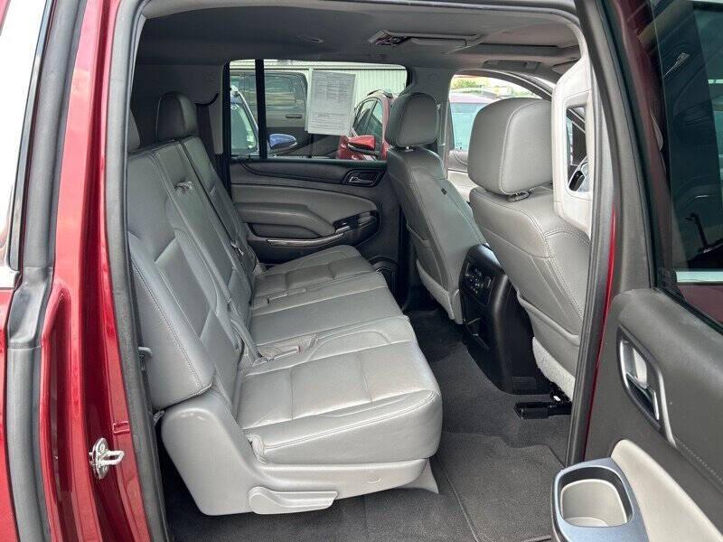 used 2020 Chevrolet Suburban car, priced at $29,995