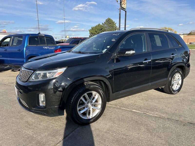 used 2014 Kia Sorento car, priced at $6,900