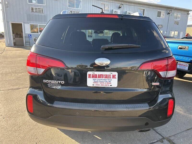 used 2014 Kia Sorento car, priced at $6,900