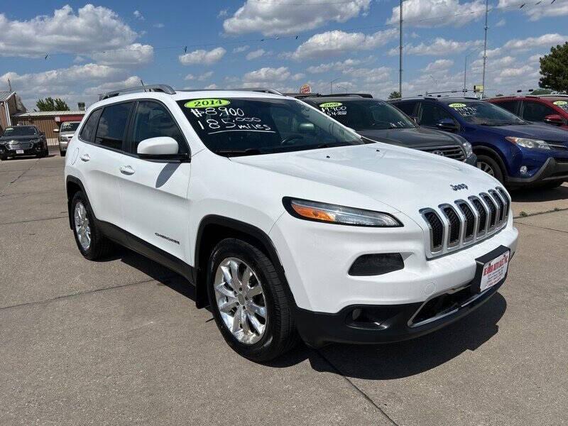 used 2014 Jeep Cherokee car, priced at $8,900