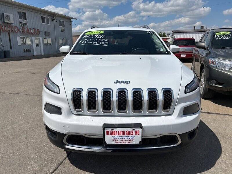 used 2014 Jeep Cherokee car, priced at $8,900