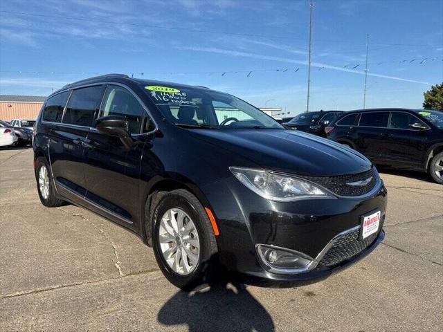 used 2019 Chrysler Pacifica car, priced at $14,995