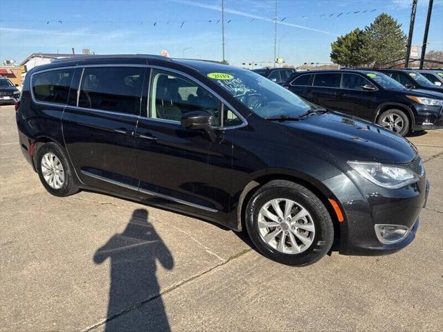 used 2019 Chrysler Pacifica car, priced at $14,995