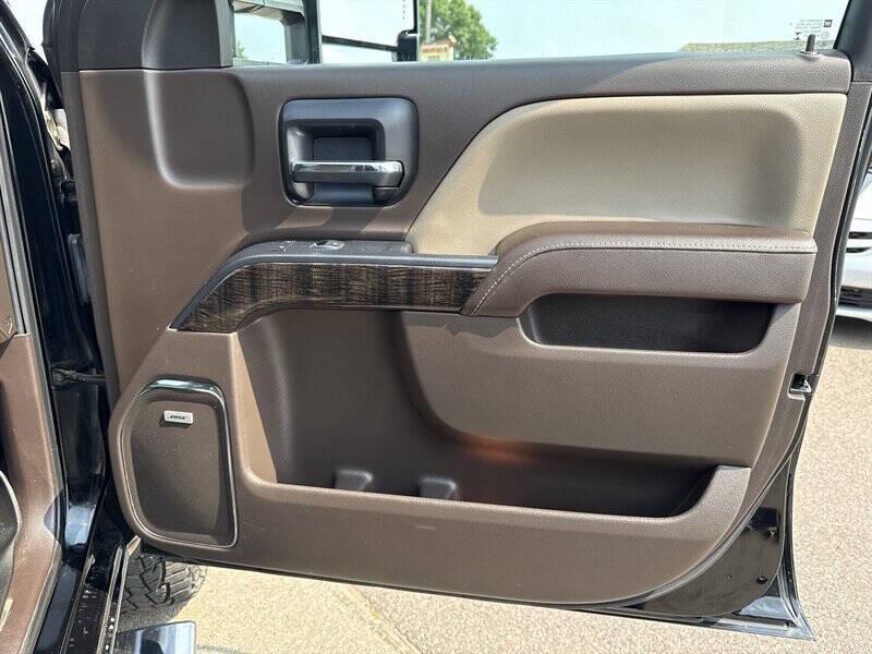 used 2015 GMC Sierra 2500 car, priced at $37,995