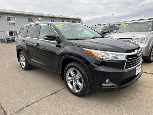 used 2016 Toyota Highlander car, priced at $16,995