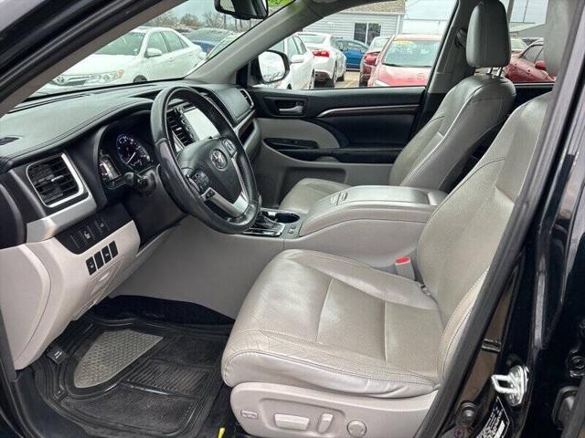 used 2016 Toyota Highlander car, priced at $16,995