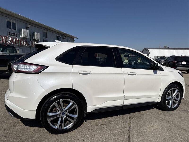 used 2016 Ford Edge car, priced at $14,900