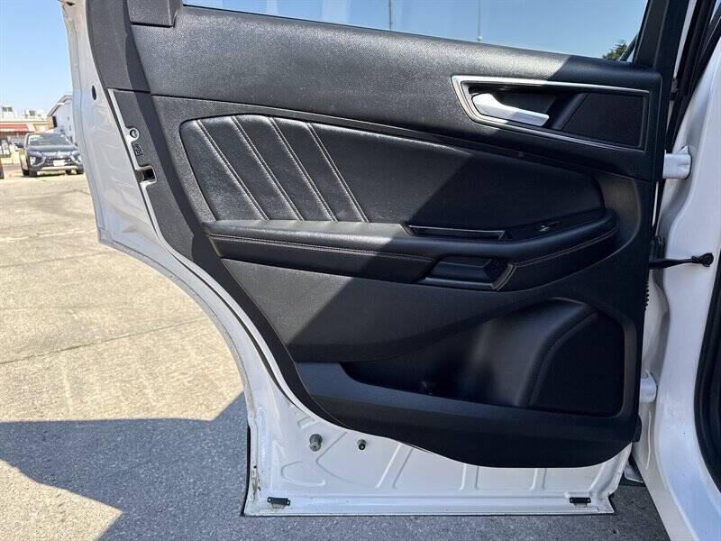 used 2016 Ford Edge car, priced at $14,900