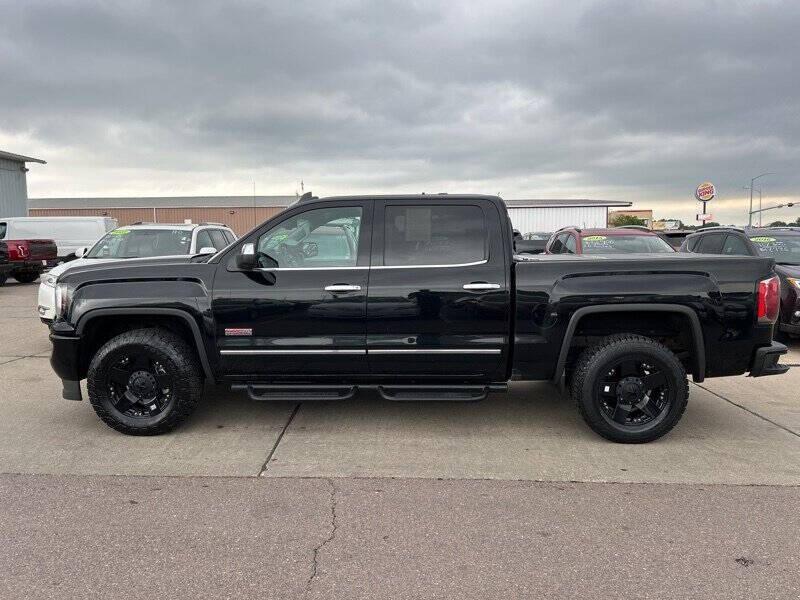 used 2016 GMC Sierra 1500 car, priced at $18,995