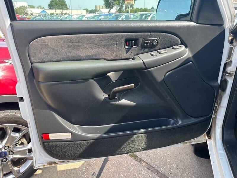 used 2000 Chevrolet Silverado 1500 car, priced at $4,500