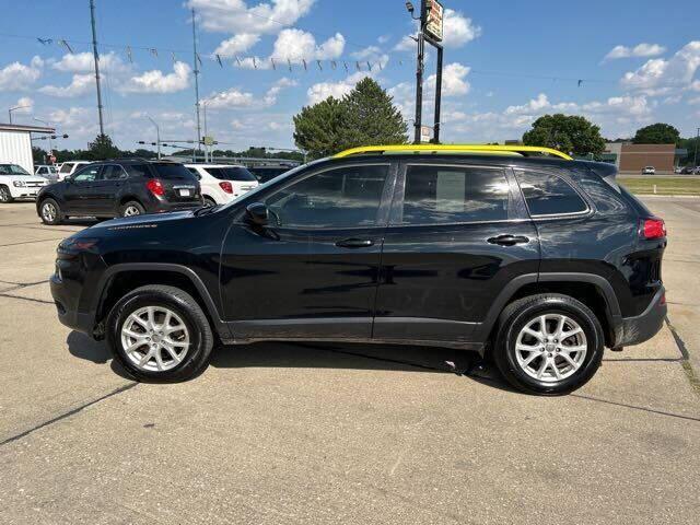 used 2018 Jeep Cherokee car, priced at $15,500