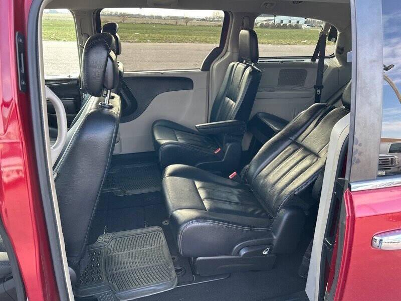 used 2015 Chrysler Town & Country car, priced at $10,995