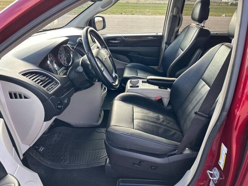 used 2015 Chrysler Town & Country car, priced at $10,995