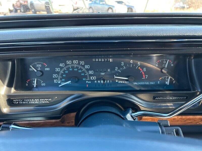 used 1993 Buick LeSabre car, priced at $4,995