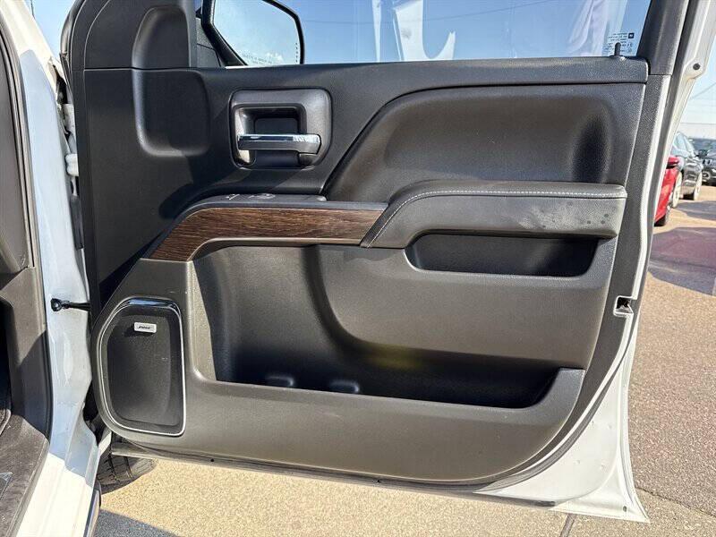 used 2017 GMC Sierra 1500 car, priced at $25,995