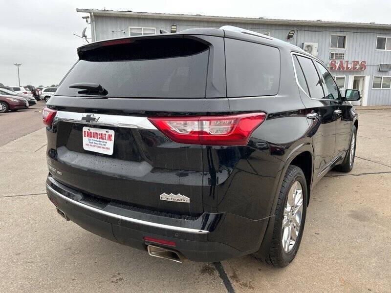 used 2019 Chevrolet Traverse car, priced at $20,500