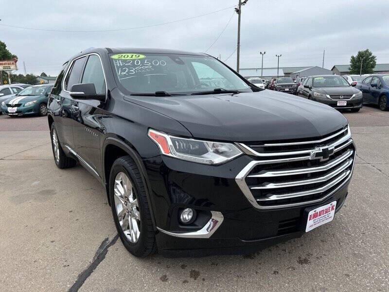 used 2019 Chevrolet Traverse car, priced at $20,500