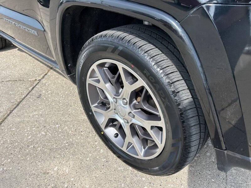 used 2018 Jeep Grand Cherokee car, priced at $20,995