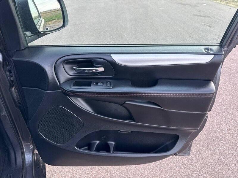 used 2016 Dodge Grand Caravan car, priced at $6,500