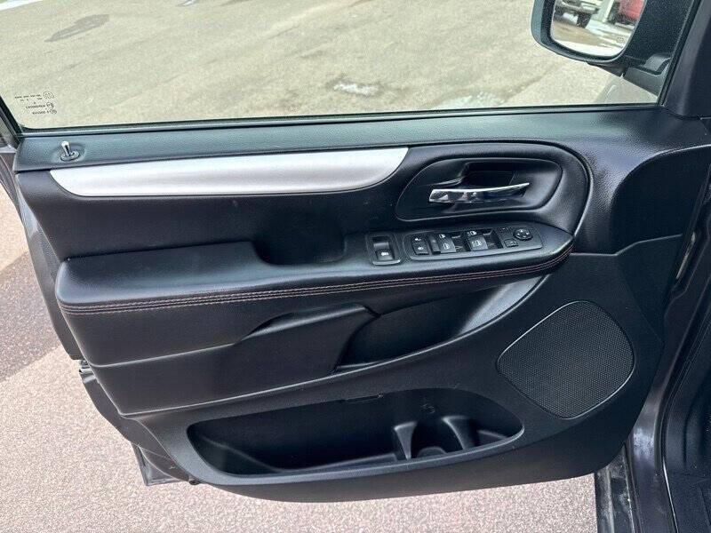 used 2016 Dodge Grand Caravan car, priced at $6,500