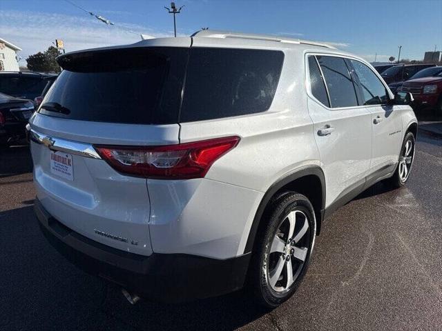 used 2018 Chevrolet Traverse car, priced at $15,995