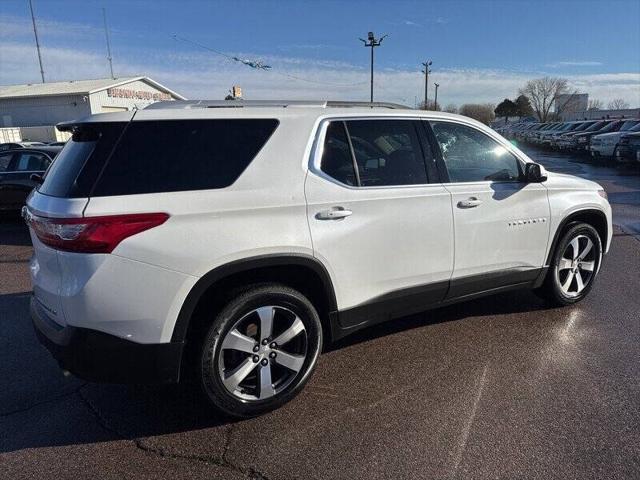 used 2018 Chevrolet Traverse car, priced at $15,995